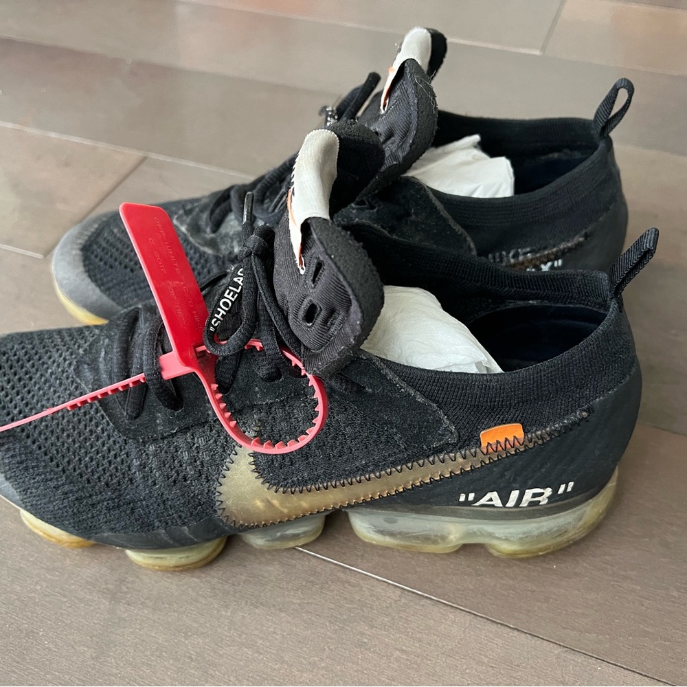 Nike x off white vapormax black used condition no box size 10.5 US